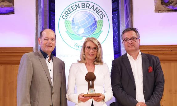 lavera Naturkosmetik - 10 Jahre ausgezeichnet als GREEN BRAND Germany