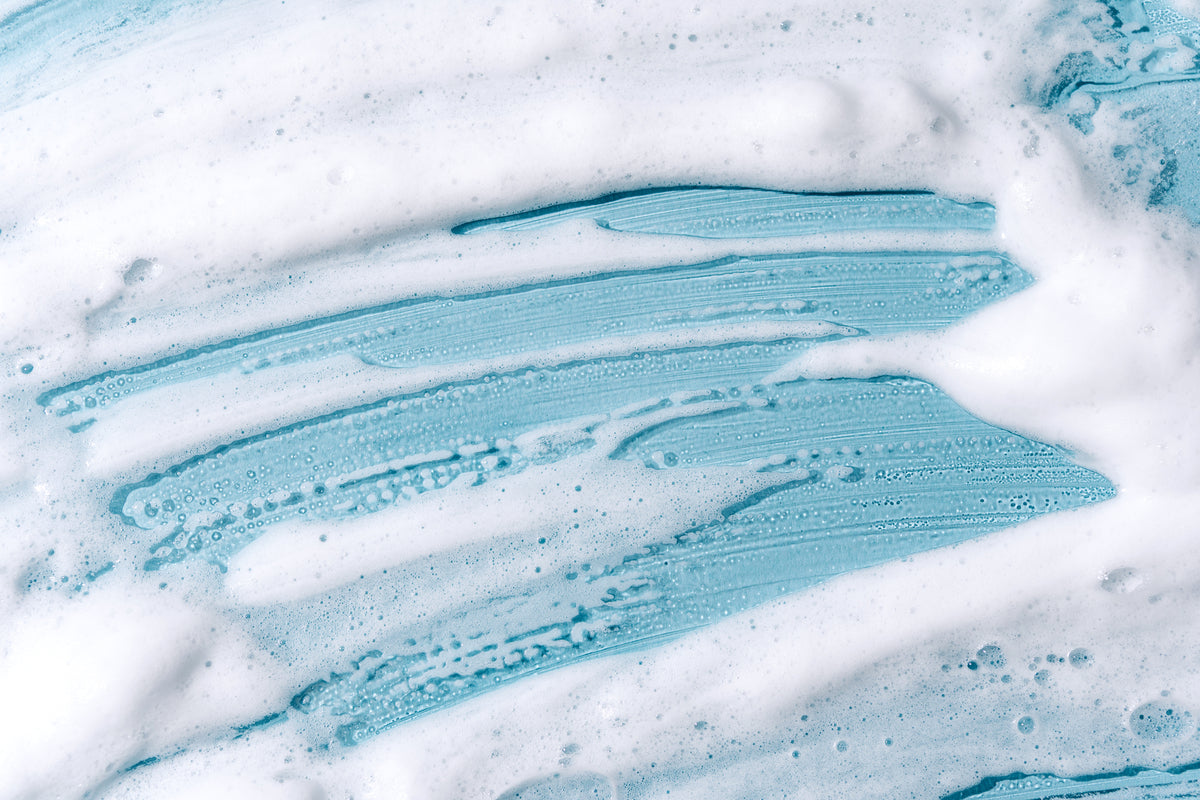 Double Cleansing: Die zweistufige Gesichtsreinigung für strahlend reine Haut