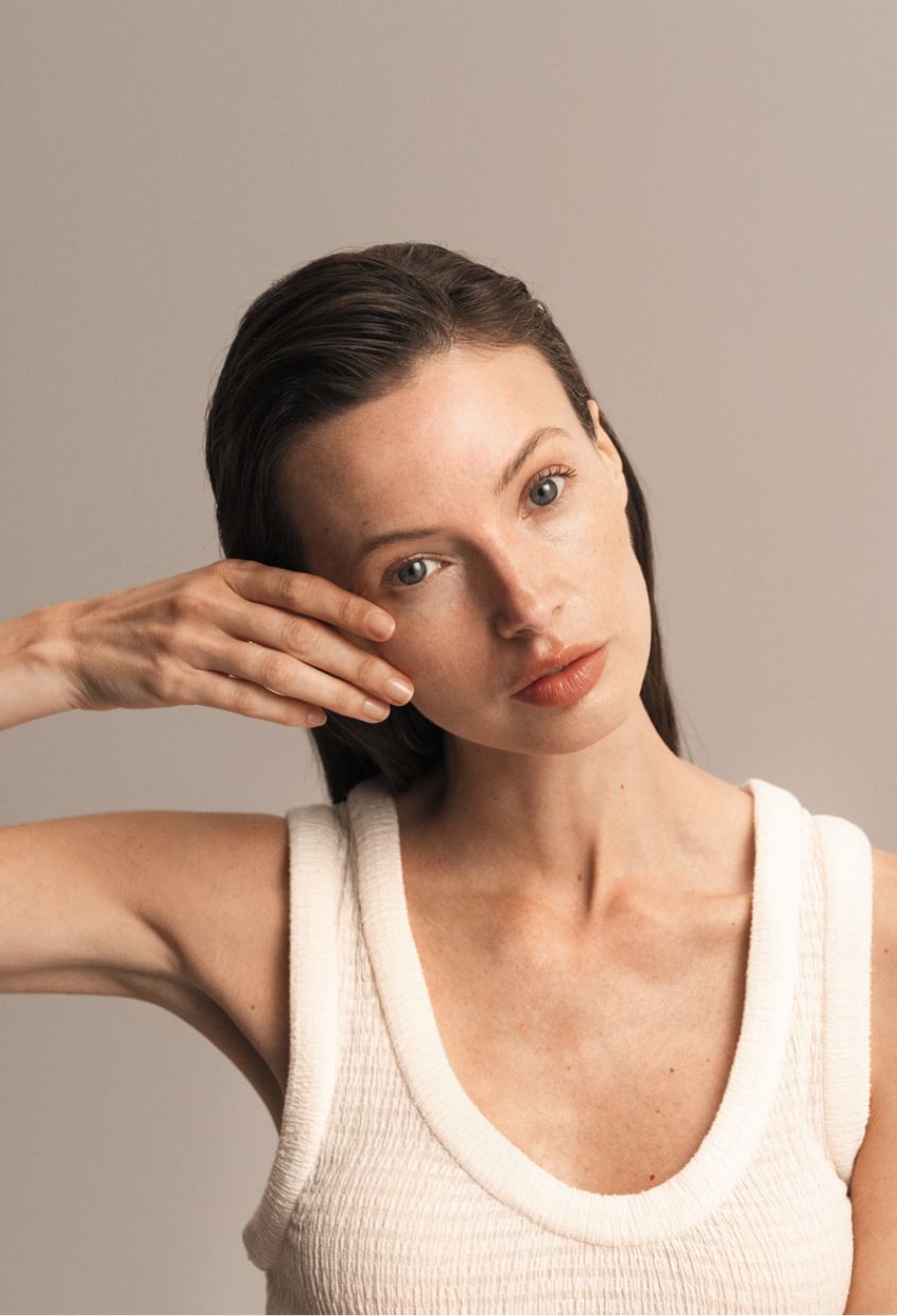 lavera Barrier Balance Serum in der Anwendung