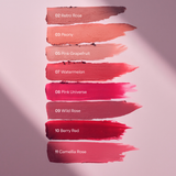 lavera Cream Glow Lipstick -Peony 03- in der Anwendung