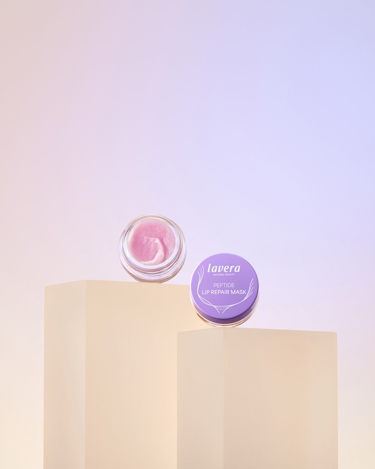 lavera Peptide Lip Repair Mask in der Anwendung