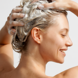 lavera Pflegeshampoo Repair & Protect in der Anwendung