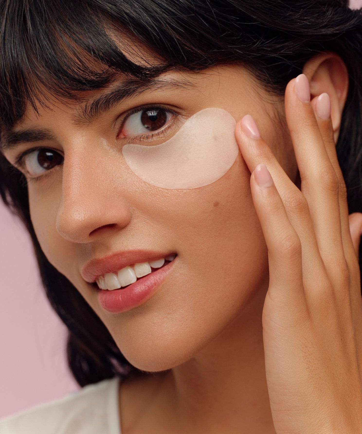 lavera Eye Patches Calm & Refresh in der Anwendung