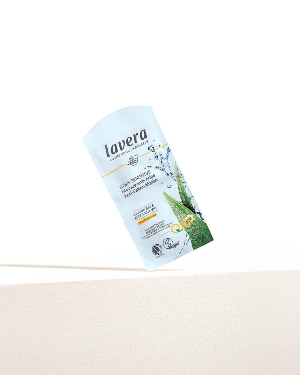 Darstellung lavera basis sensitive Q10 Maske