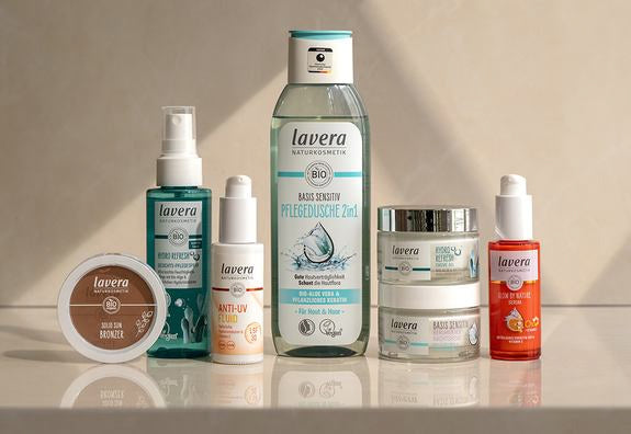 Sommeraktion: lavera Pflegeprodukte Set mit Duschgel, Creme und Serum