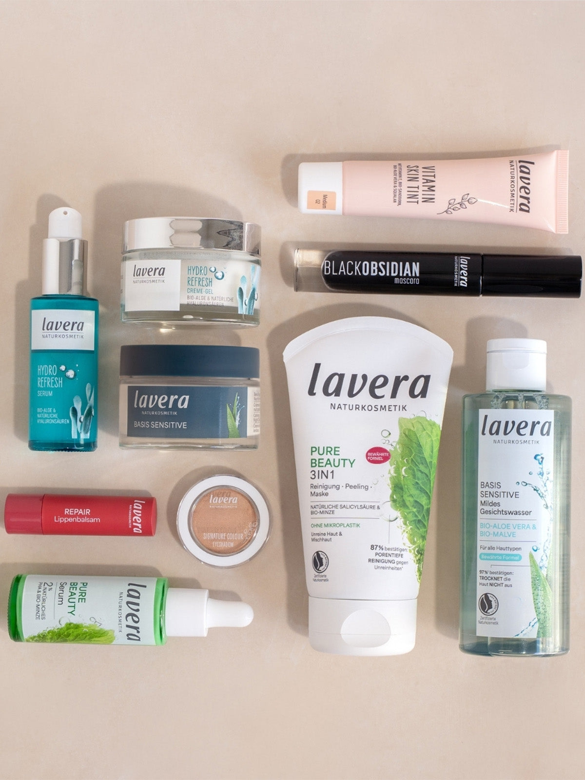 Unterschiedliche lavera Make-up und Pflegeprodukte