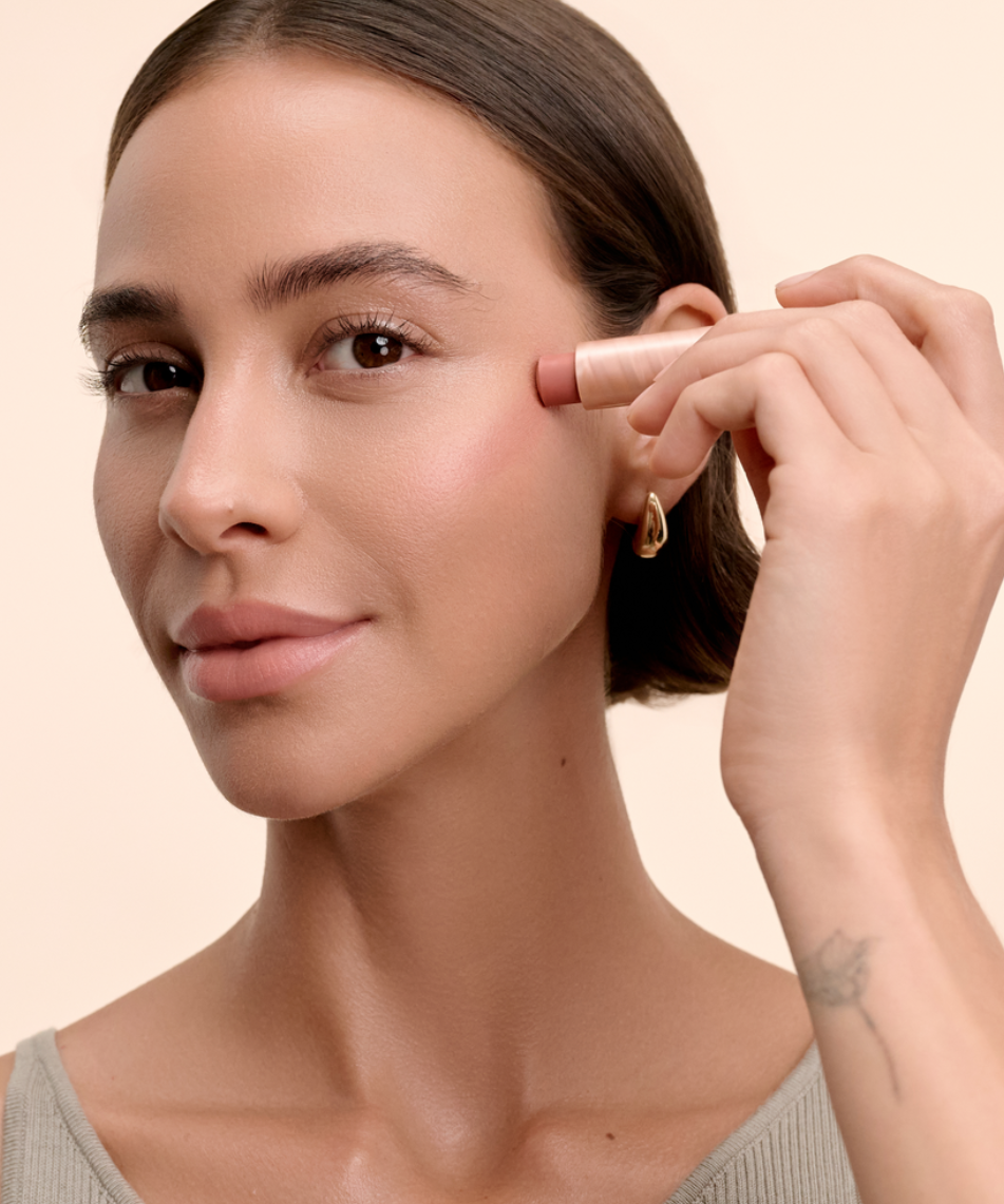 lavera Multi Balm -Rosy Horizon 05- in der Anwendung