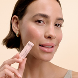 lavera Multi Balm -Soft Sunlight  06- in der Anwendung