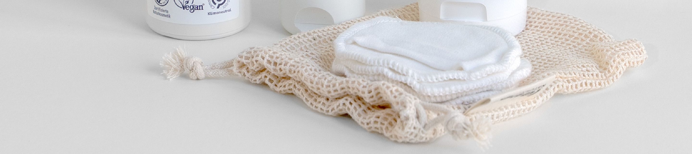 lavera_Listingseite_Reinigunspads_03_2024